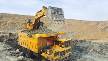 再斬千萬訂單！柳工礦用寬體車征戰(zhàn)廣袤礦區(qū)，引領(lǐng)礦山設(shè)備新篇章